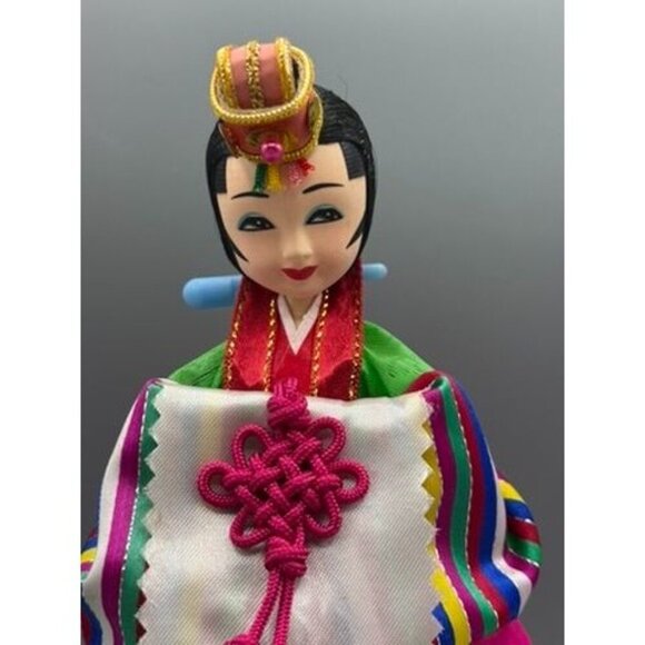 Traditional Korean Hanbok Doll Bride Bright Colors Display - Picture 5 of 6